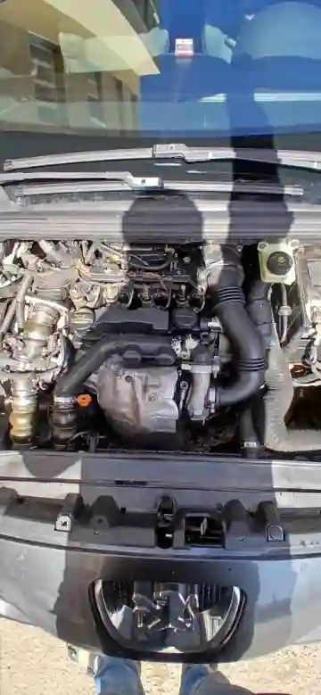 Peugeot 308 2008 Premium - Vue 11