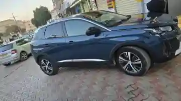 Peugeot 3008 2022 Allure - Vue 15