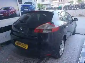 Renault Megane 3 2010 Dynamique - Vue 2