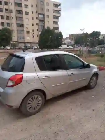 Renault Clio 3 2010 Exception