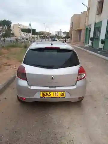 Renault Clio 3 2010 Exception - Vue 1