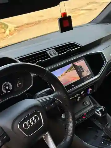 Audi Q3 2020 S Line - Vue 17