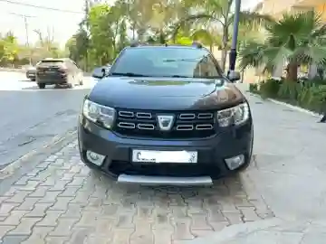 Dacia Sandero 2017 Stepway - Vue 4