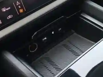 Kia Sportage 2023 Prestige - Vue 11