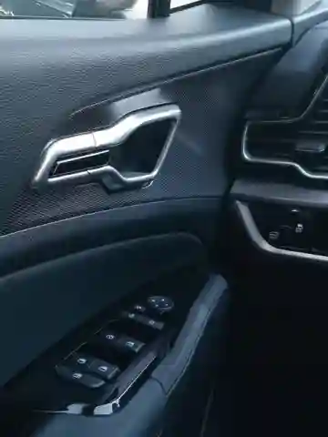 Kia Sportage 2023 Prestige - Vue 5