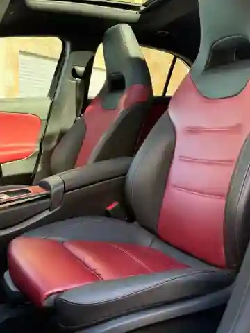 Mercedes Classe A 2024 220 D - Vue 9