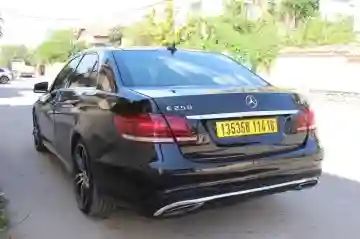 Mercedes Classe E 2014 Technologie + - Vue 18