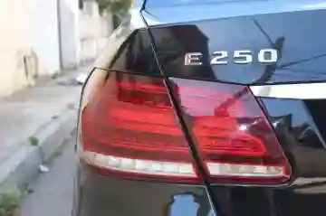 Mercedes Classe E 2014 Technologie + - Vue 2