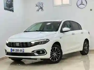 Fiat Tipo Sedan 2025 Life - Vue 4