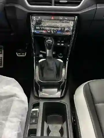 Volkswagen T Roc 2025 R - Vue 19