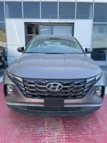 Hyundai Tucson 2025 4x2 - Vue 11