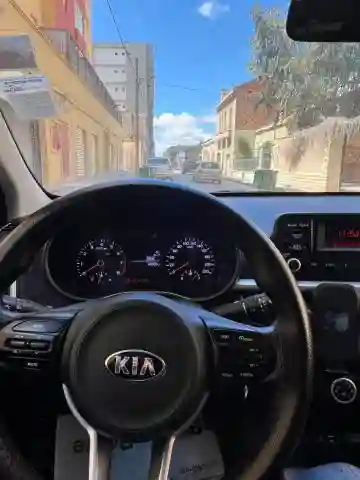 Kia Picanto 2019 LX - Vue 17