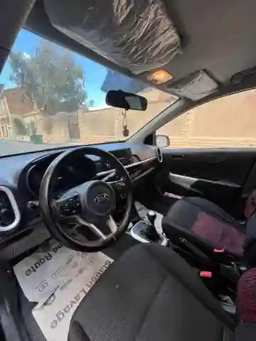 Kia Picanto 2019 LX - Vue 9