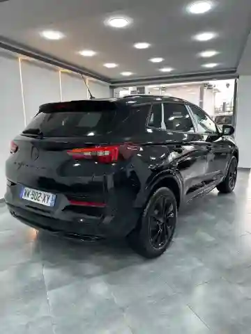 Opel Grandland 2025 - Vue 10