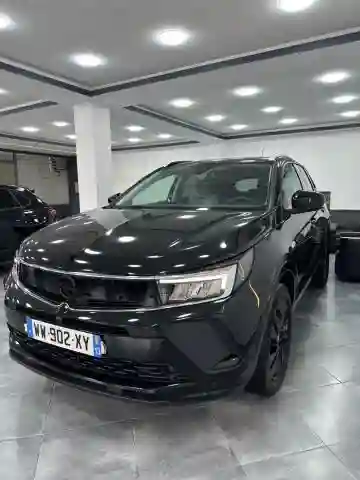 Opel Grandland 2025 - Vue 12