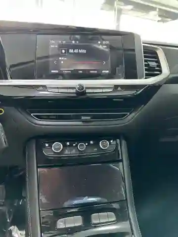 Opel Grandland 2025 - Vue 3