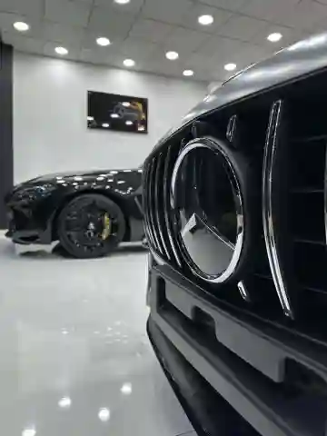 Mercedes GT 43 2023 AMG - Vue 18