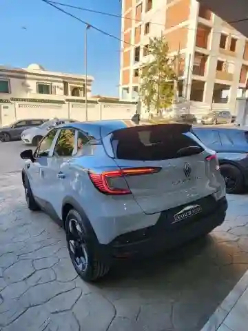 Renault Captur 2025 Techno - Vue 1