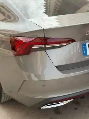 Skoda Octavia 2024 Pro - Vue 8