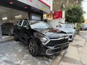 Kia Spotaje 2025 Ess 150ch - Vue 9