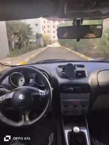 Alfa Romeo 147 2008 - Vue 3