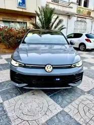 Volkswagen Golf 8 2025 R-line