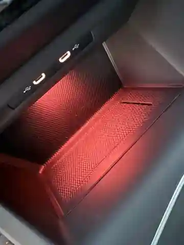 Volkswagen Golf 8 2025 R-line - Vue 6