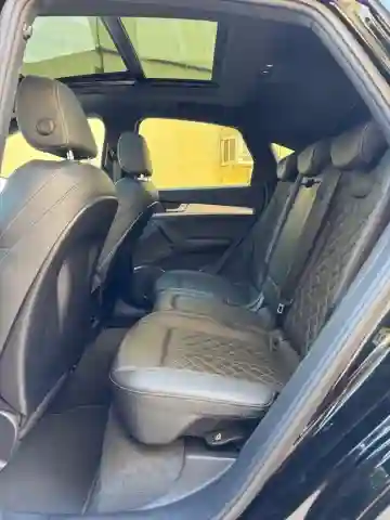 Audi Q5 2022 S-line 40 TDI Quattro - Vue 4