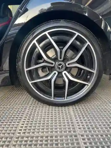Mercedes 220 D 2024 C 220 D - Vue 4