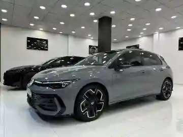 Volkswagen Golf 85 2025 Rline - Vue 7
