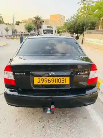 Hyundai Accent 2010 GLS - Vue 15