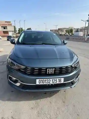 Fiat Tipo Sedan 2025 Life - Vue 1