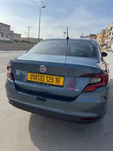 Fiat Tipo Sedan 2025 Life - Vue 14