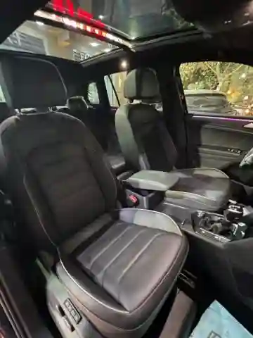 Volkswagen Tiguan 2024 Rline - Vue 11
