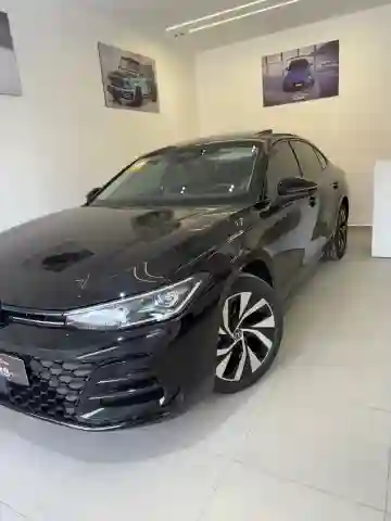 Volkswagen Passat 2025 PRO - Vue 19
