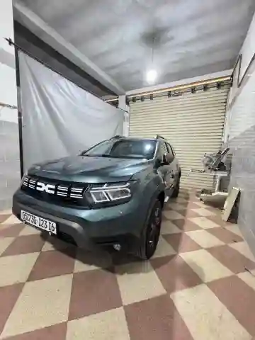 Dacia Duster 2023 - Vue 1