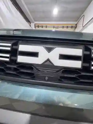 Dacia Duster 2023 - Vue 6