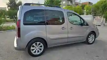 Peugeot Partner 2016 Tepee - Vue 7