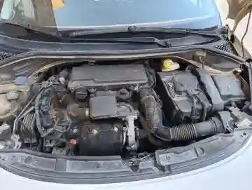 Peugeot 207 2012 New Active - Vue 4
