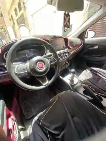Fiat Tipo Sedan 2023 Life - Vue 19