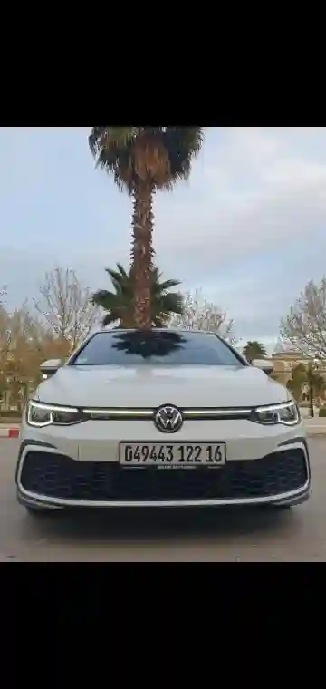 Volkswagen Golf 8 2022 GTE - Vue 2