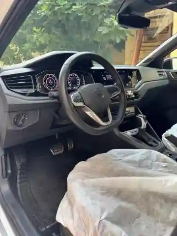 Volkswagen Taigo 2023 R-line - Vue 5
