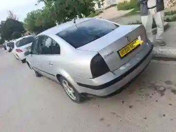Volkswagen Passat 2002 Passat - Vue 15