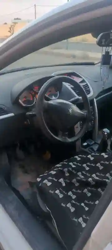 Peugeot 207 2013 207 - Vue 10
