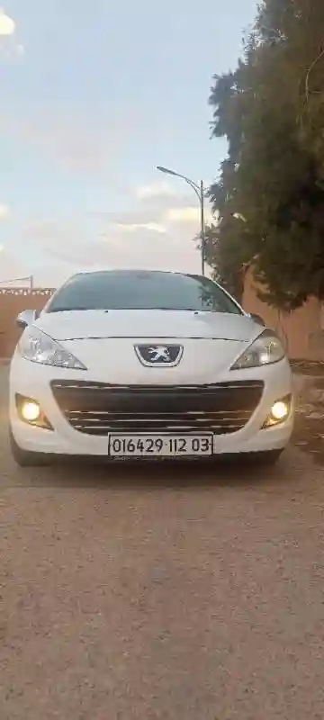 Peugeot 207 2013 207 - Vue 18