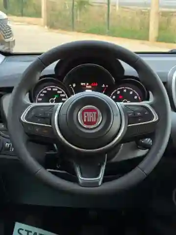 Fiat 500x 2025 500x - Vue 4