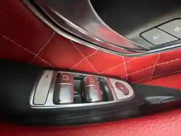 Mercedes Classe E 2021 AMG - Vue 11
