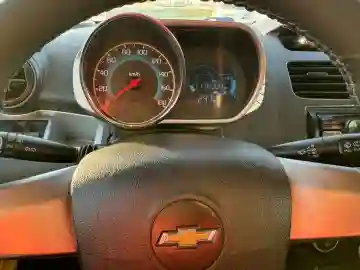 Chevrolet New Spark 2014 New Spark - Vue 2