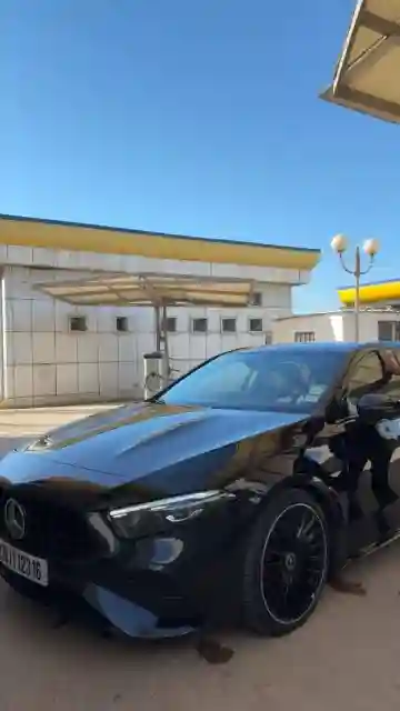 Mercedes Classe A 2023 A220 - Vue 6