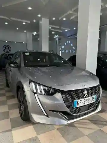 Peugeot 208 2022 GT Line - Vue 17